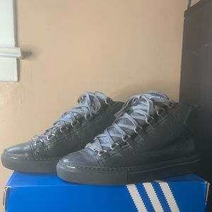 Balenciaga arena MENS size 40